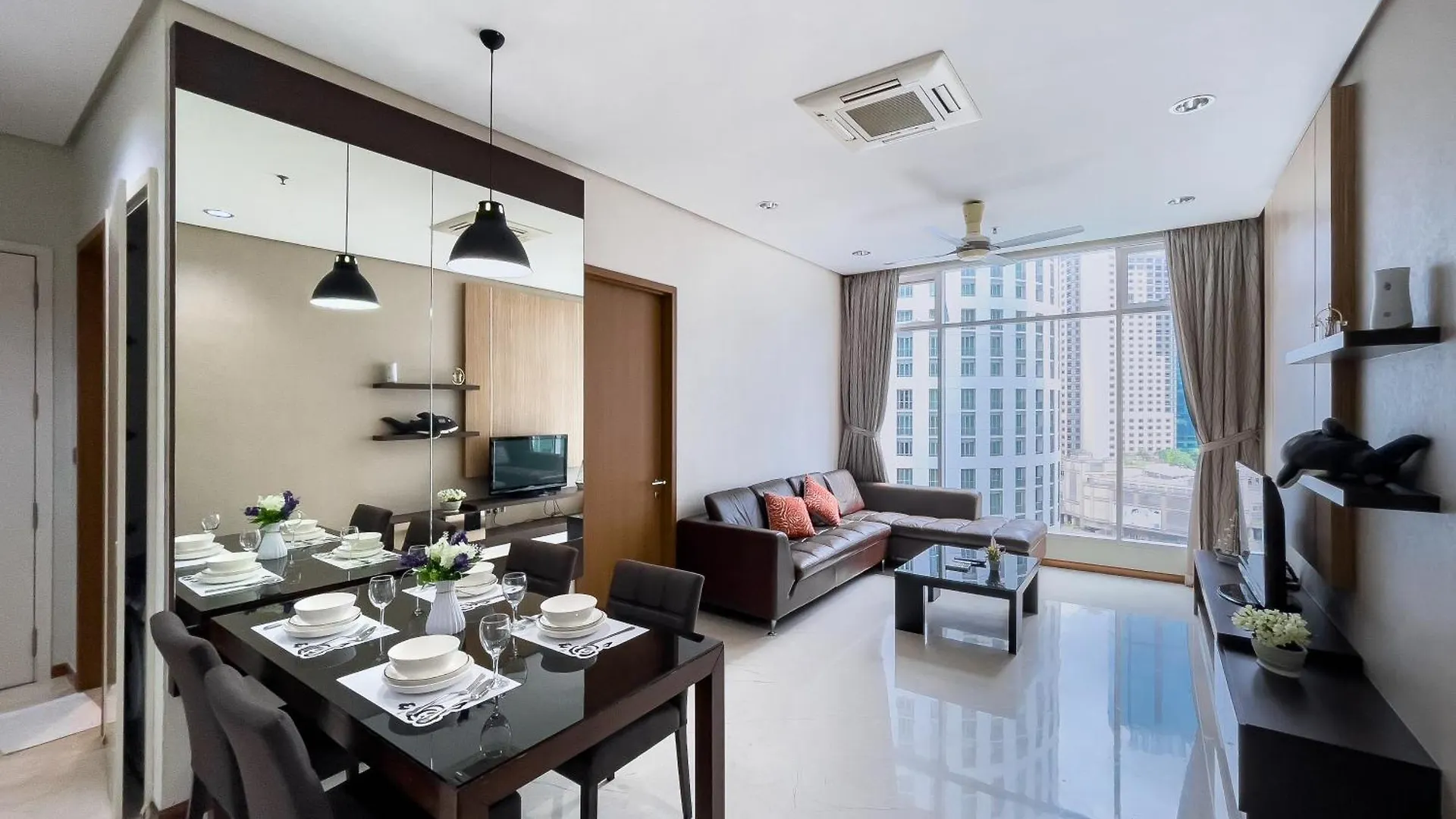 Soho Suites Klcc By Rest Kuala Lumpur