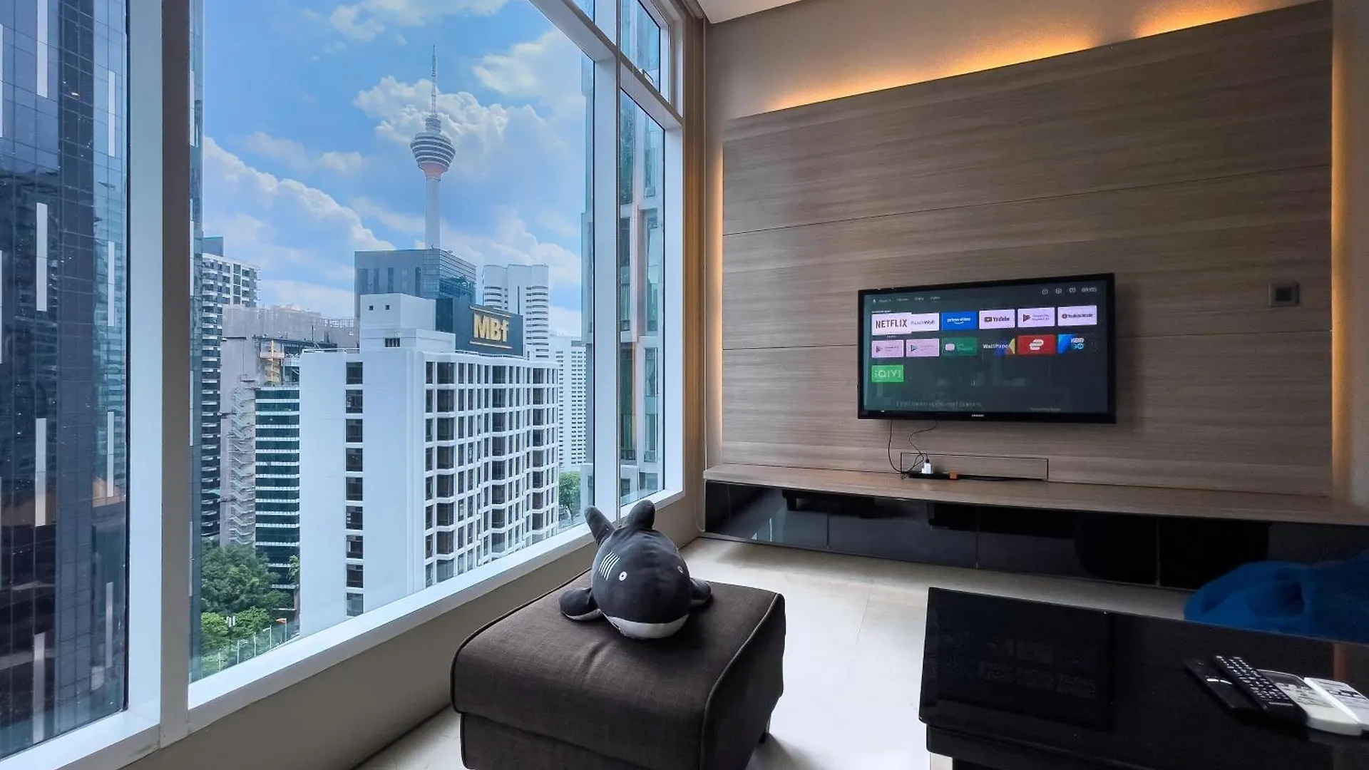 Apartment Soho Suites Klcc By Rest Kuala Lumpur