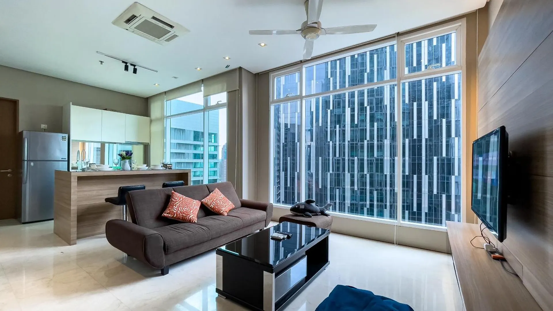 Apartment Soho Suites Klcc By Rest Kuala Lumpur