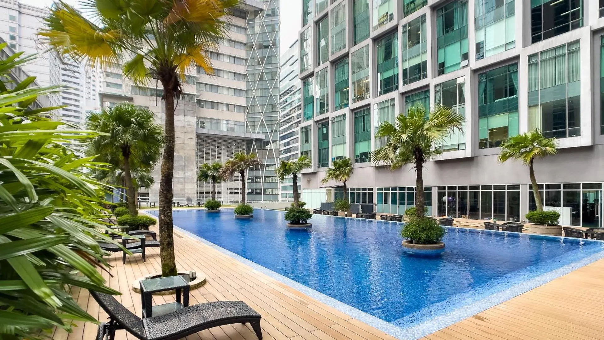 Soho Suites Klcc By Rest Kuala Lumpur