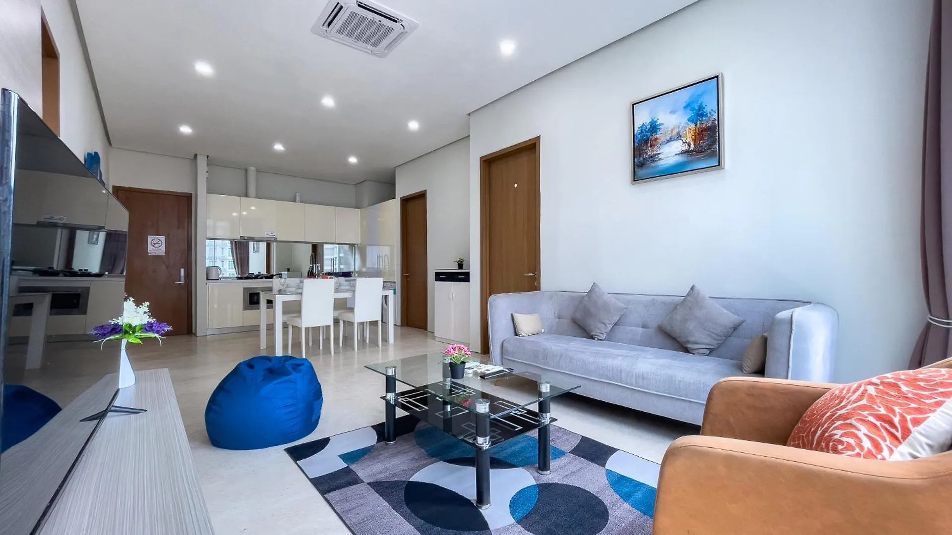 Soho Suites Klcc By Rest Kuala Lumpur Apartment