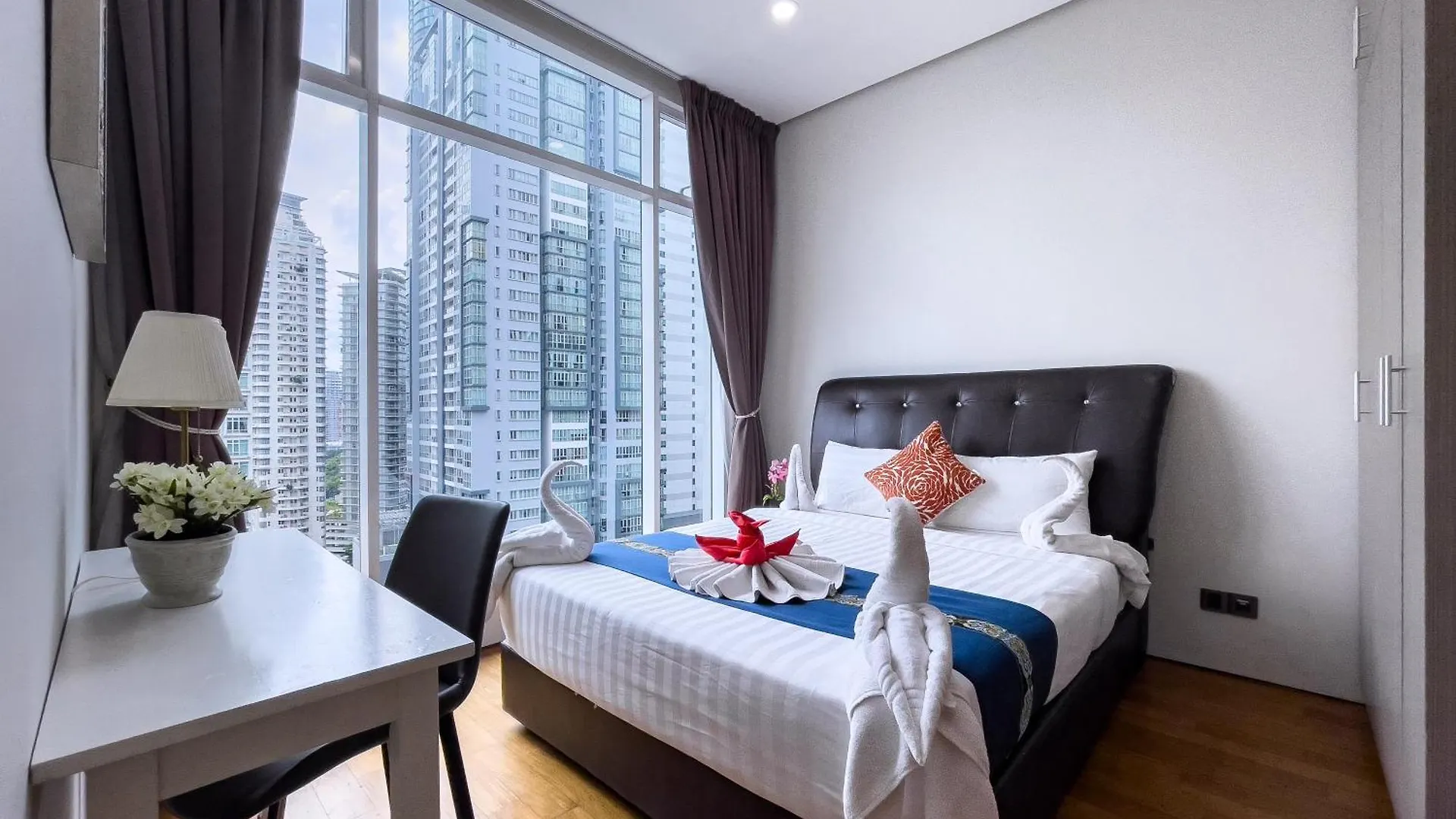 Soho Suites Klcc By Rest Kuala Lumpur 0*,  Malaysia