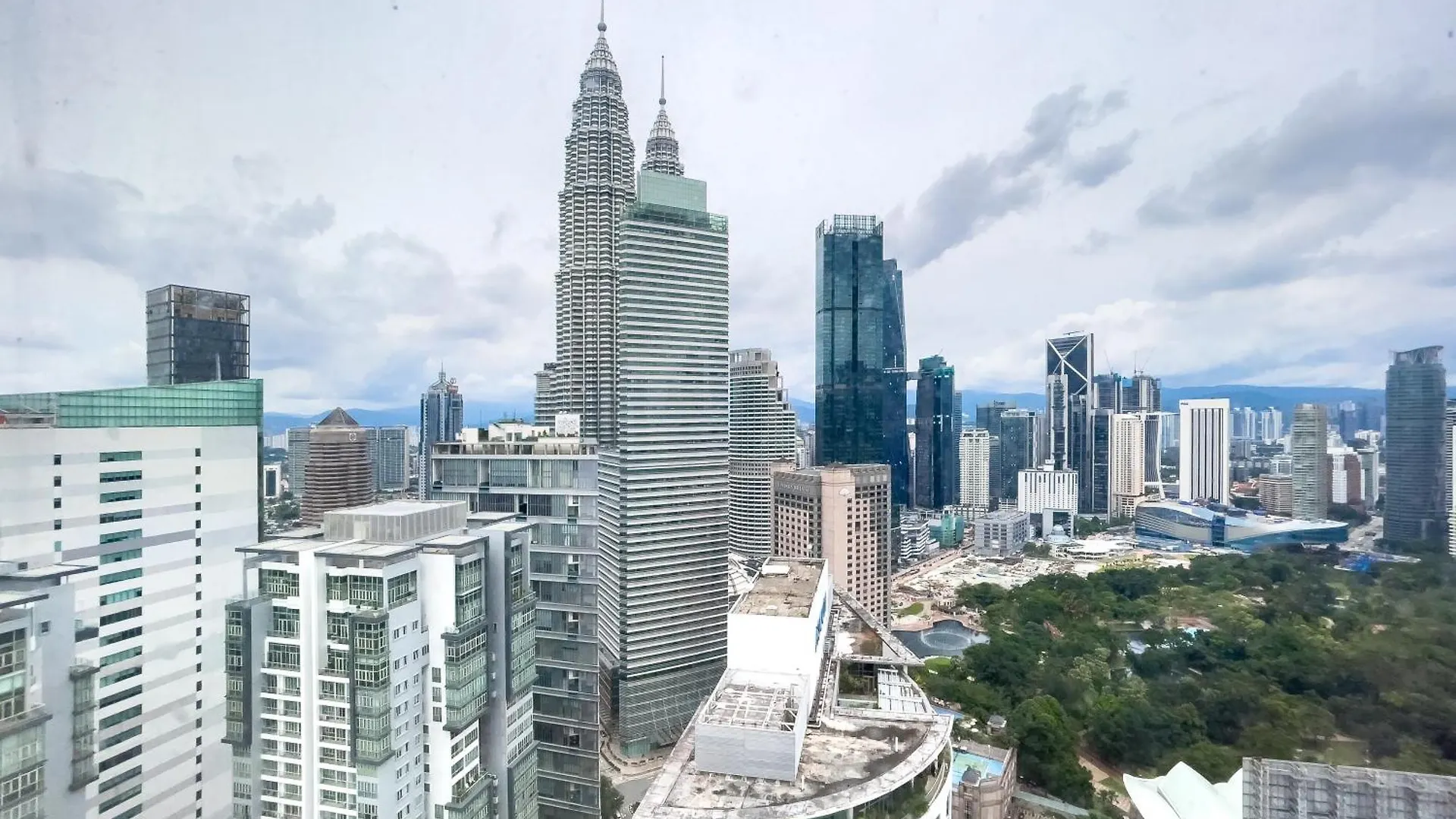 Soho Suites Klcc By Rest Kuala Lumpur 0*,  Malaysia